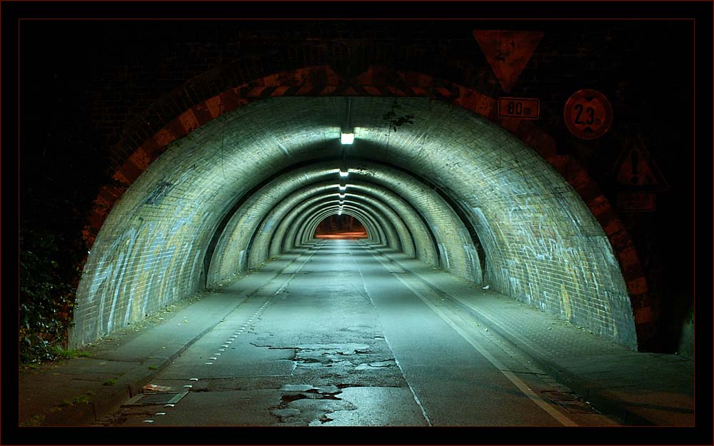 Tunnel 