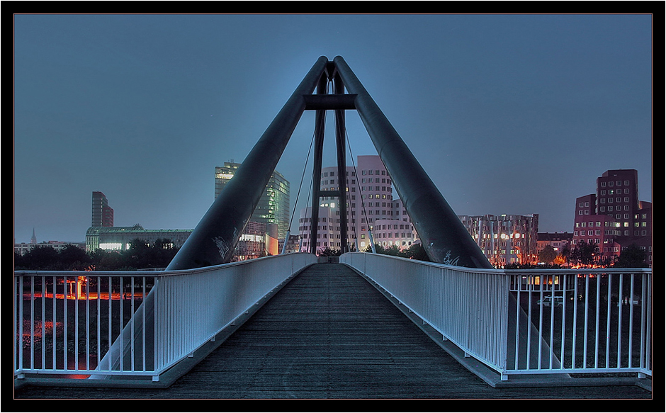 Blaue Brücke