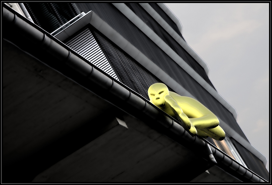 Aliens im Medienhafen