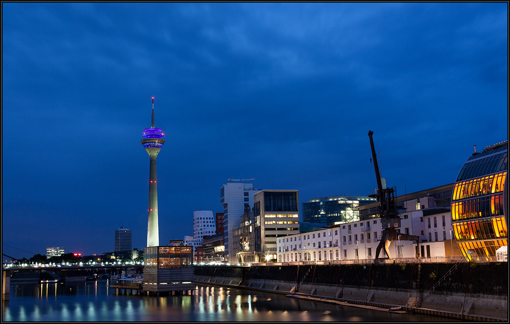 Alter Zollhafen - neuer Medienhafen Düsseldorf