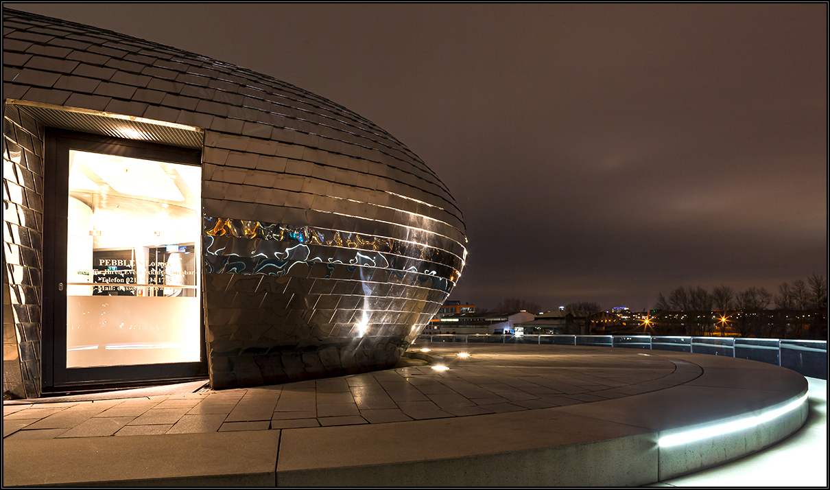 Bar & Lounge Pebble - Medienhafen Düsseldorf