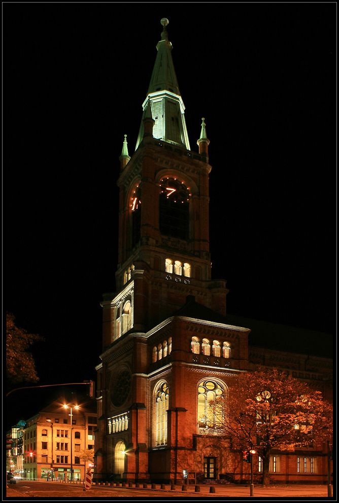 Johanneskirche-Martin-Luther-Platz 