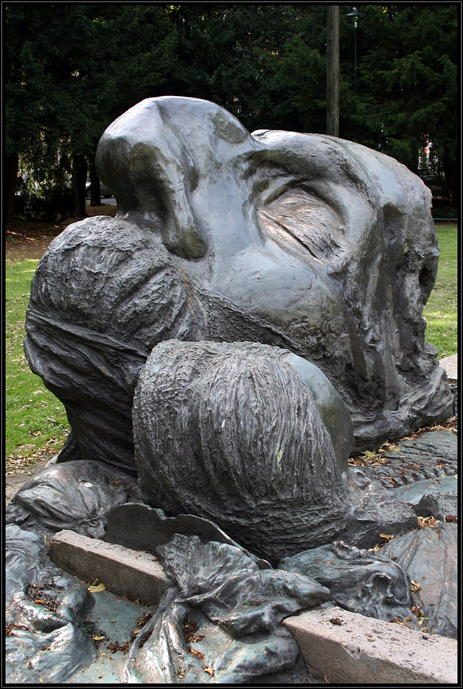 Heinrich-Heine-Monument   	