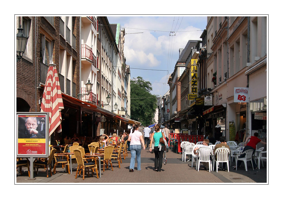  Düsseldorf - Rheinufer am Burgplatz