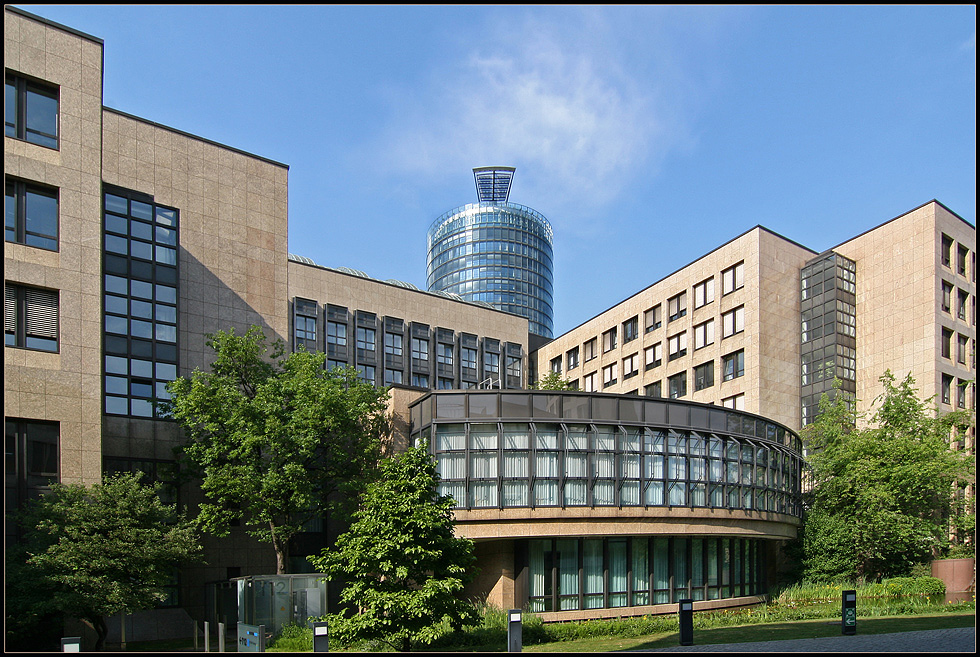   Düsseldorf - Zwischen 