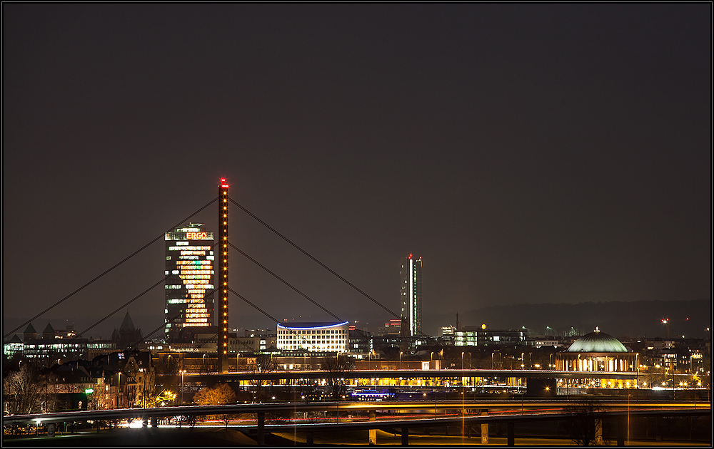 Düsseldorf: Stadt am Rhein
