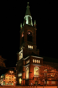 Johanneskirche-Martin-Luther-Platz 