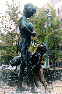 Neckerei-Brunnen Königsallee Düsseldorf