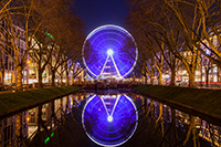 "Wheel of Vision“ auf der Königsallee in Düsseldorf