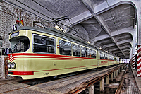 Oldtimer in Düsseldorf - 2498 Sechsachsiger Gelenkwagen 
